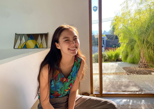 一色紗英の子供の顔出し写真が話題に！母親譲りの美男美女