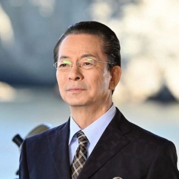 メガネ俳優おじさん50代が光る脇役出演作と演技の魅力