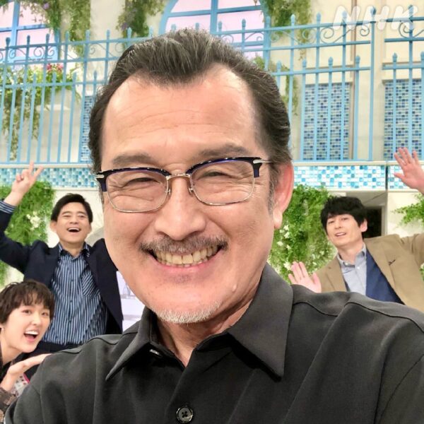 メガネ俳優おじさん50代が光る脇役出演作と演技の魅力